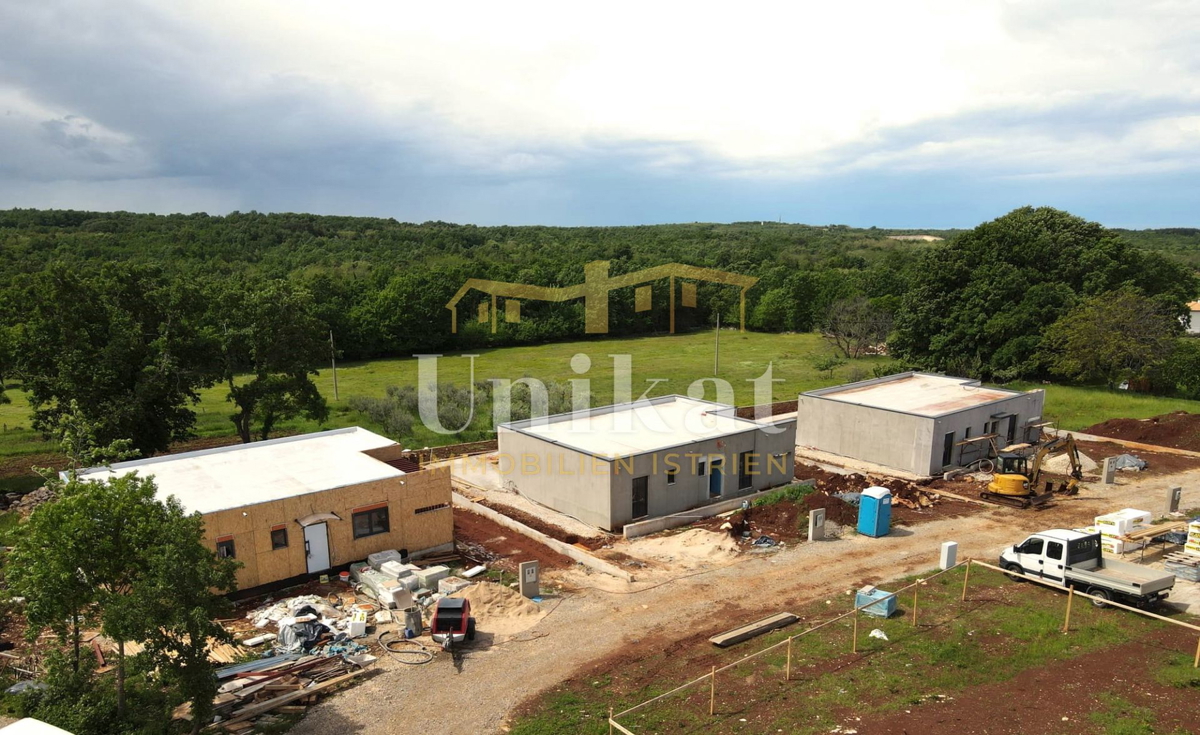 Villetta prefabbricata indipendente al piano terra in zona tranquilla